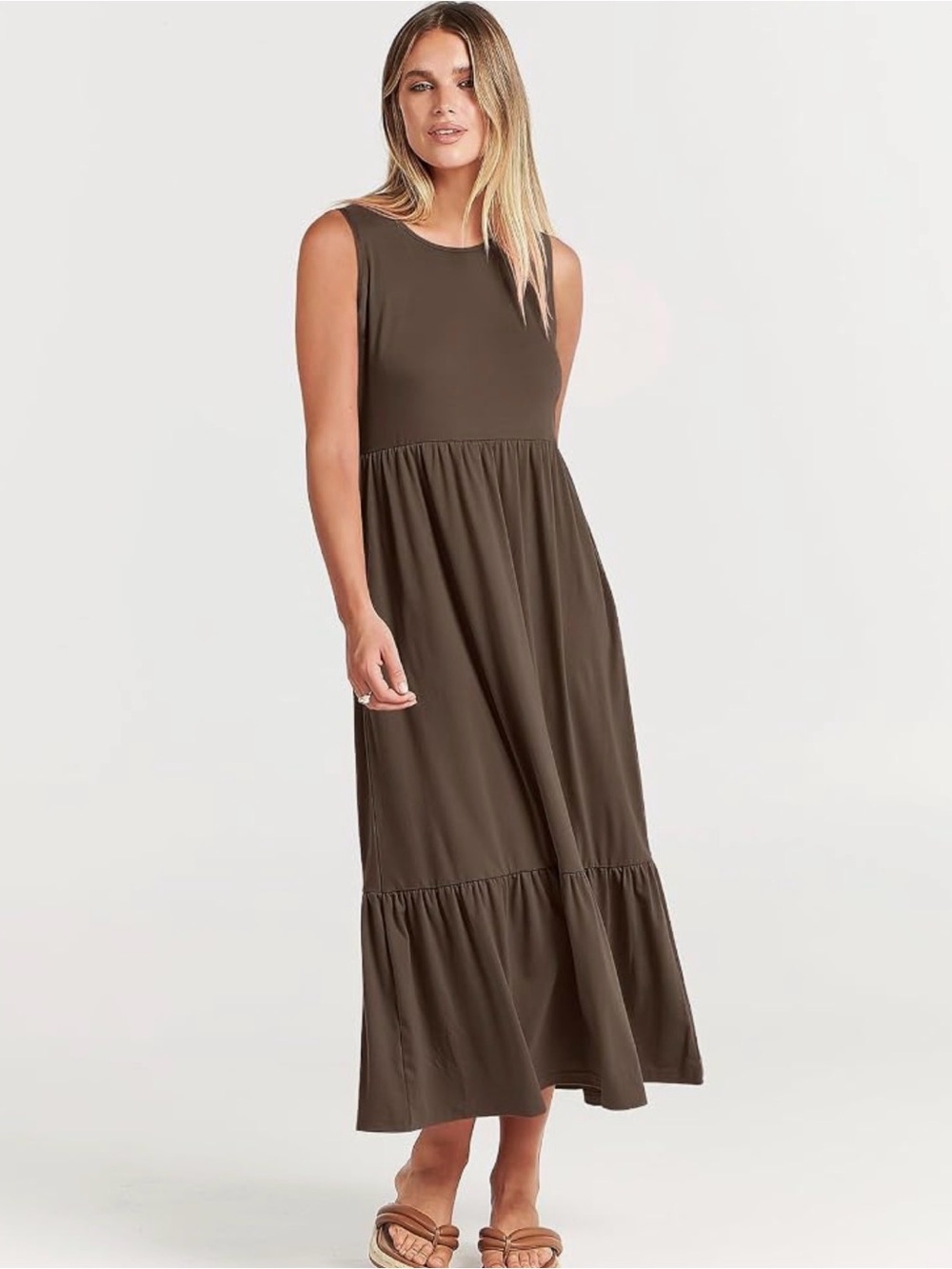 Sleeveless Brown Tiered Maxi Dress with Pockets - Picture 2 of 3